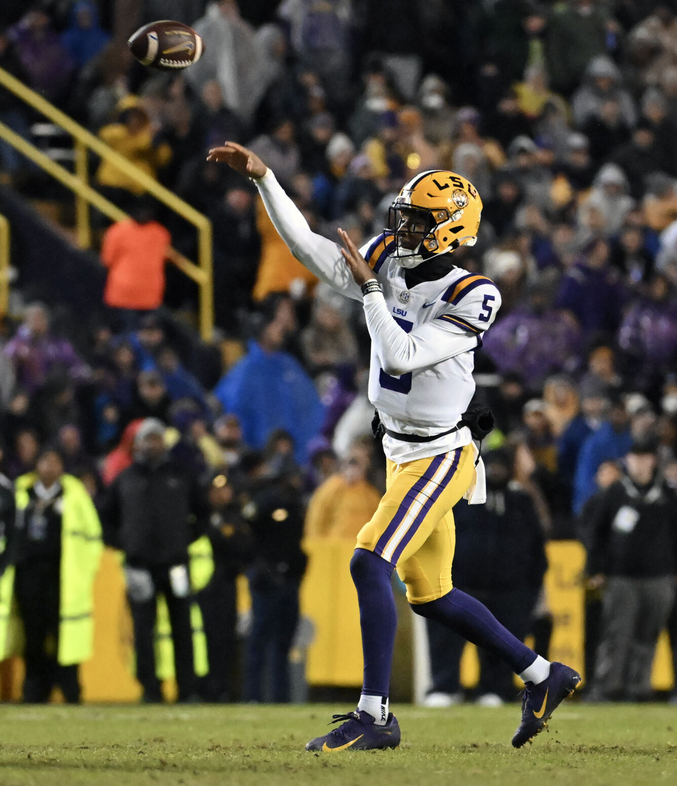 BR.lsuuab.112022 HS 944 copy.jpg